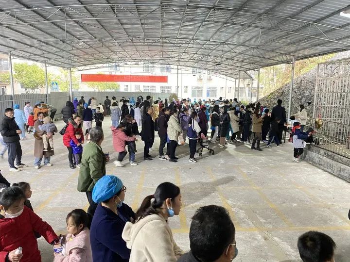 【过新年 迎元宵 创新篇】南丹县人民医院组织开展2023年庆元宵游园活动